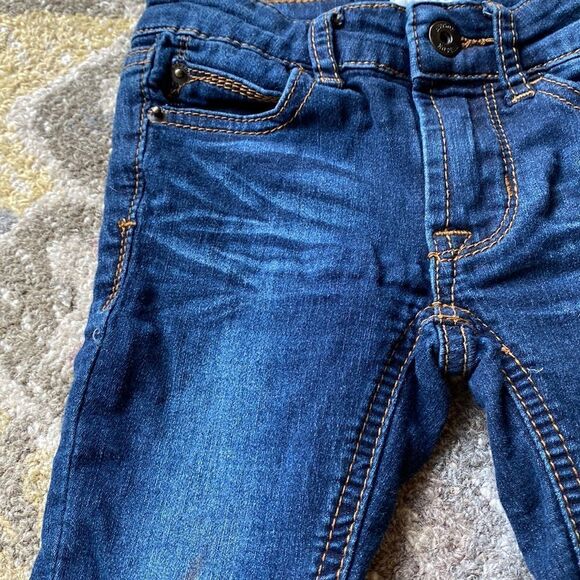 Hudson Jeans  - Picture 5 of 9